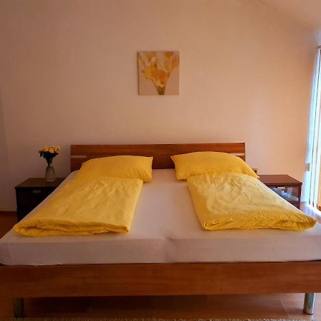 Apartman U Slunecnice Husinetz Exterior foto
